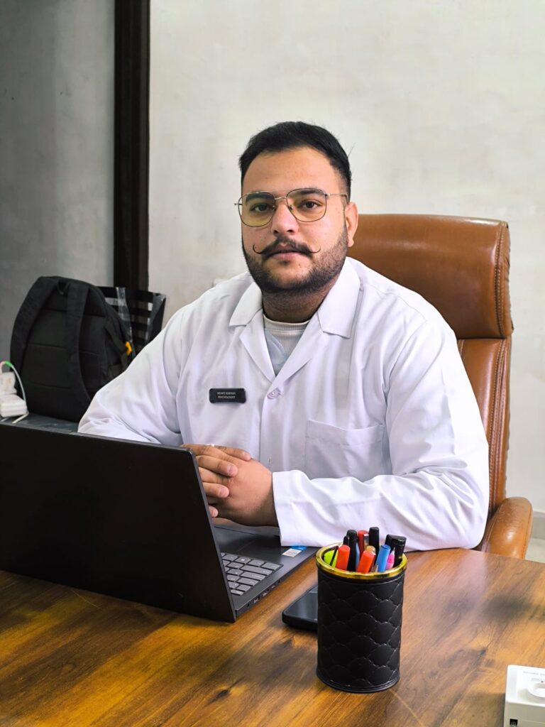 Dr. Rohit Kapahi Physcologist Amritsar